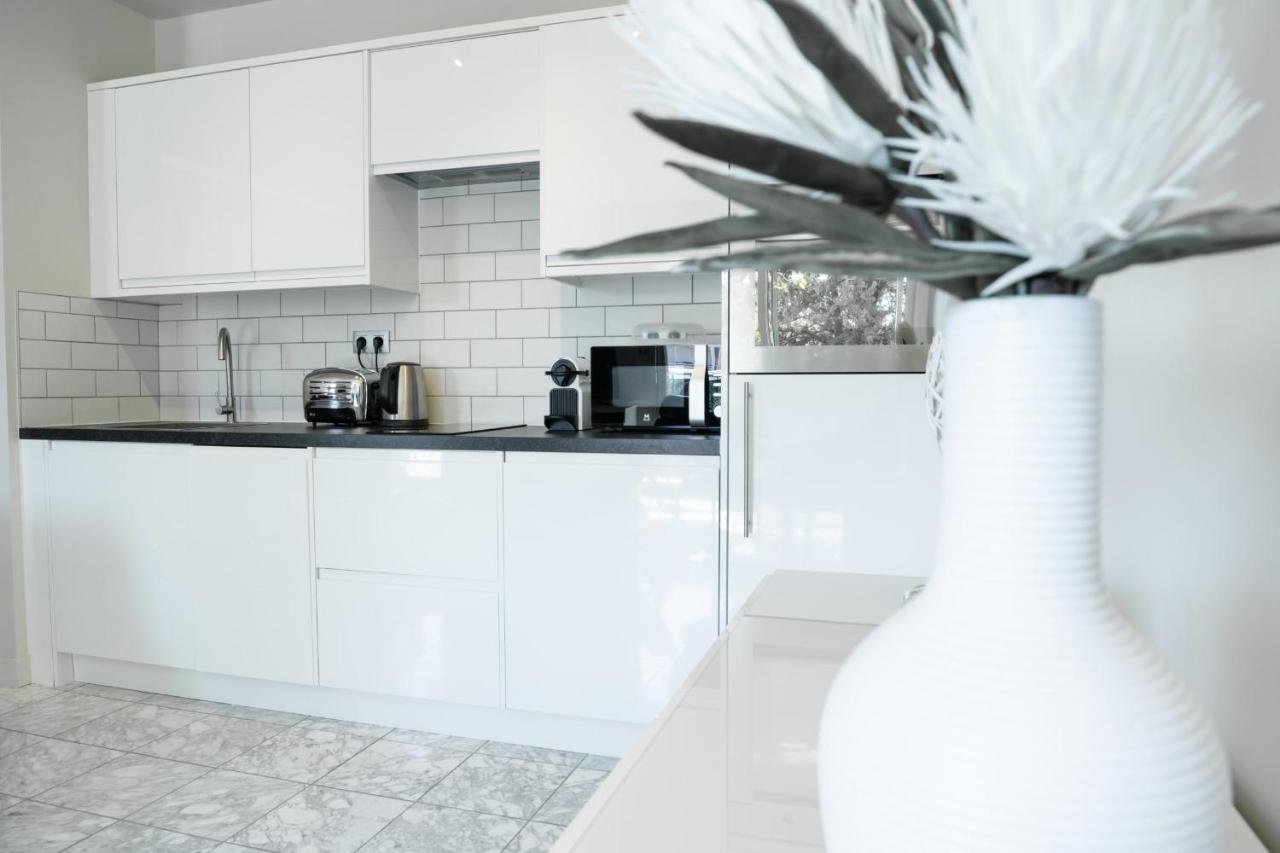 2-Bedroom Apartment Pointe Croisette Peaceful Walk To The Beach Cannes Extérieur photo